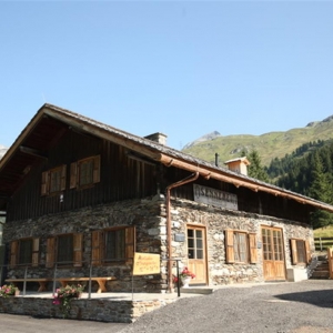 Almsennerei_CRD_2011_cAlmsennerei_Tauer (Medium)