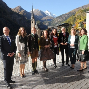 Ratsmitglieder mit Gastgeber LH Peter Kaiser (Kärnten) in Heiligenblut