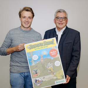 Landesrat Josef Schwaiger (rechts) mit Felix Germann (Öffentlichkeitsarbeit & Bildung NPHT SBG) © Eva Mitteregger